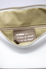 Carica l'immagine nel visualizzatore di Gallery, Borsa a Mano e Spalla in Pelle Martellata Bianca - Hobo Bag Artigianale Made in Italy