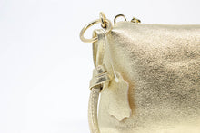 Carica l'immagine nel visualizzatore di Gallery, Borsa a Spalla Oro in Vera Pelle - Made in Italy Artigianale