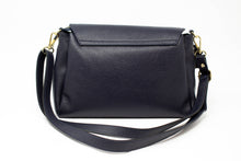 Carica l'immagine nel visualizzatore di Gallery, Borsa a Tracolla in Vera Pelle Blu Made in Italy - Crossbody Artigianale con Patta