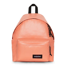 Carica l'immagine nel visualizzatore di Gallery, Zaino Eastpak Padded Pak'R Glossy Peach 24L Resistente all’Acqua
