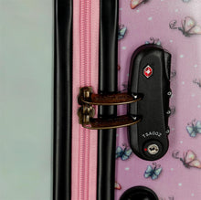 Carica l'immagine nel visualizzatore di Gallery, Valigia Media Rigida Gorjuss Somewhere