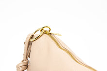 Carica l'immagine nel visualizzatore di Gallery, Borsa a Spalla Beige in Vera Pelle - Made in Italy Artigianale
