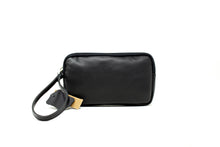 Carica l'immagine nel visualizzatore di Gallery, Pochette Uomo in Vera Pelle Liscia da Polso Piatta con Zip Nero
