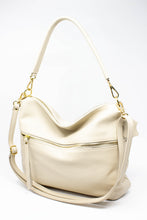 Carica l'immagine nel visualizzatore di Gallery, Borsa a Mano e Spalla in Pelle Martellata Panna - Hobo Bag Artigianale Made in Italy
