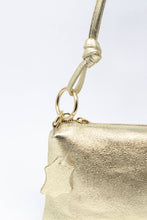 Carica l'immagine nel visualizzatore di Gallery, Borsa a Spalla Oro in Vera Pelle - Made in Italy Artigianale
