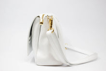 Carica l'immagine nel visualizzatore di Gallery, Borsa a Tracolla in Vera Pelle Bianca Made in Italy - Crossbody Artigianale con Patta
