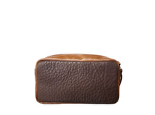 Carica l&#39;immagine nel visualizzatore di Gallery, Pochette da Polso Uomo in Pelle Brown Bicolore - Tabahò
